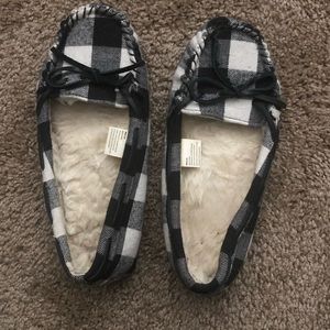 Price drop 🔥Moccasin slippers